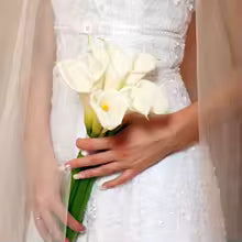 DIY Wedding Flowers: Budget-Friendly Artificial Flower Guide
