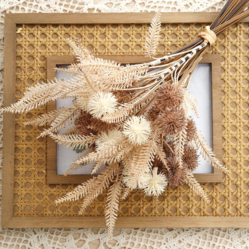 Faux-Dried Flowers: The Complete Guide to Pampas Grass, Dried-Look Stems, and the Trend Everyone Is Doing