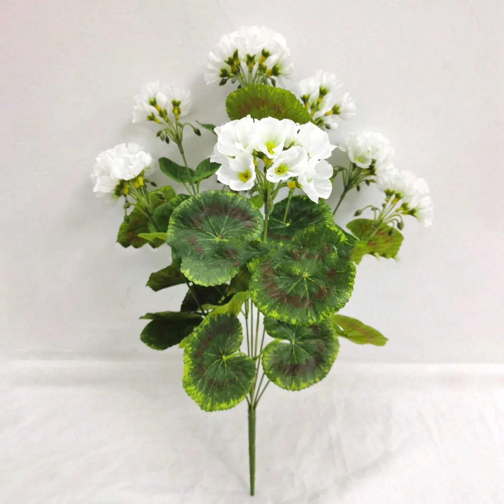 Bulk Artificial White Geranium Flowers – UV Resistant Outdoor