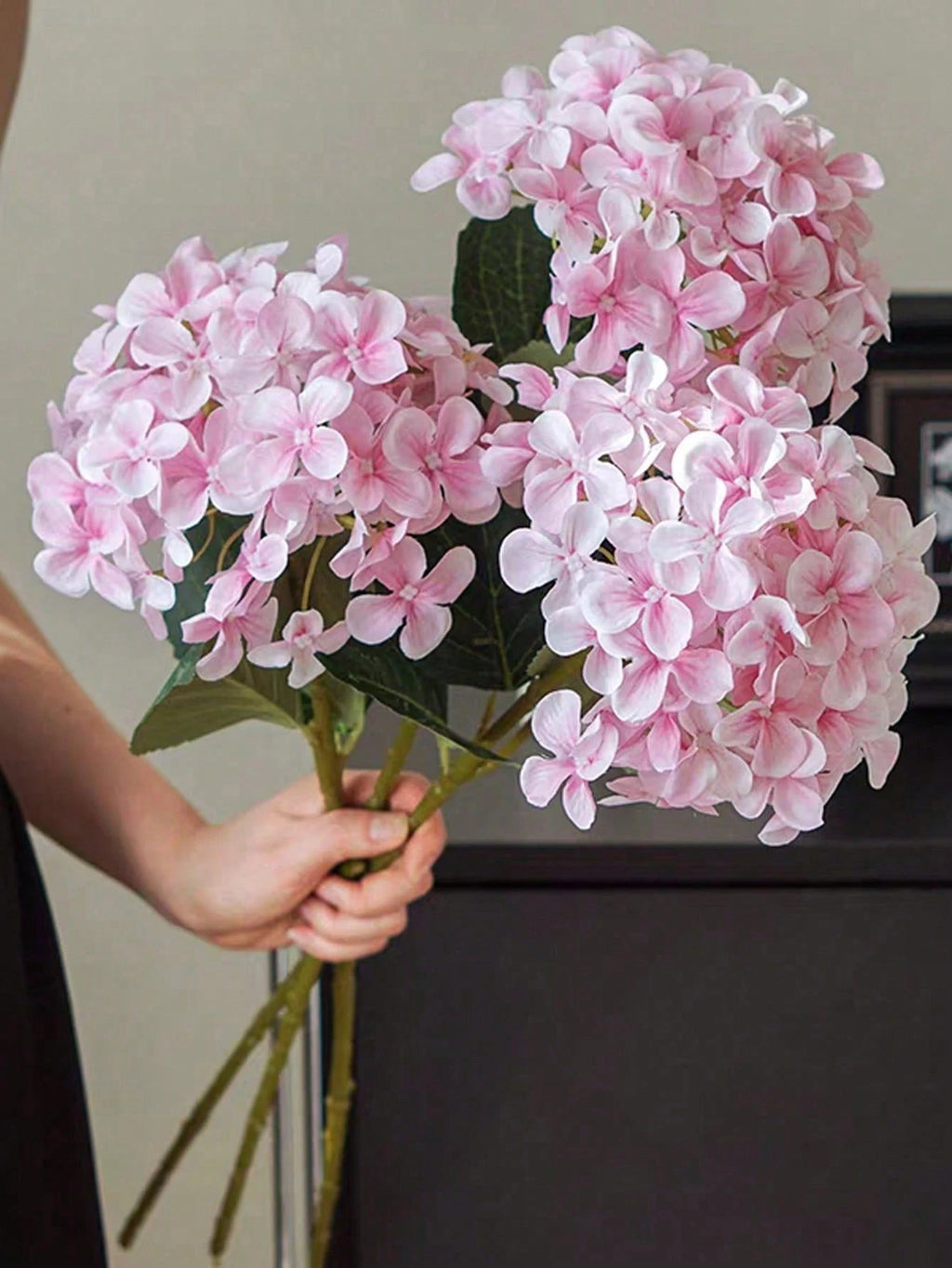 Bulk Artificial Hydrangea Stem – 19.7" Silk Hydrangea Flower with Long Stem & Leaves for Wedding, Home Décor & Photography Bulk