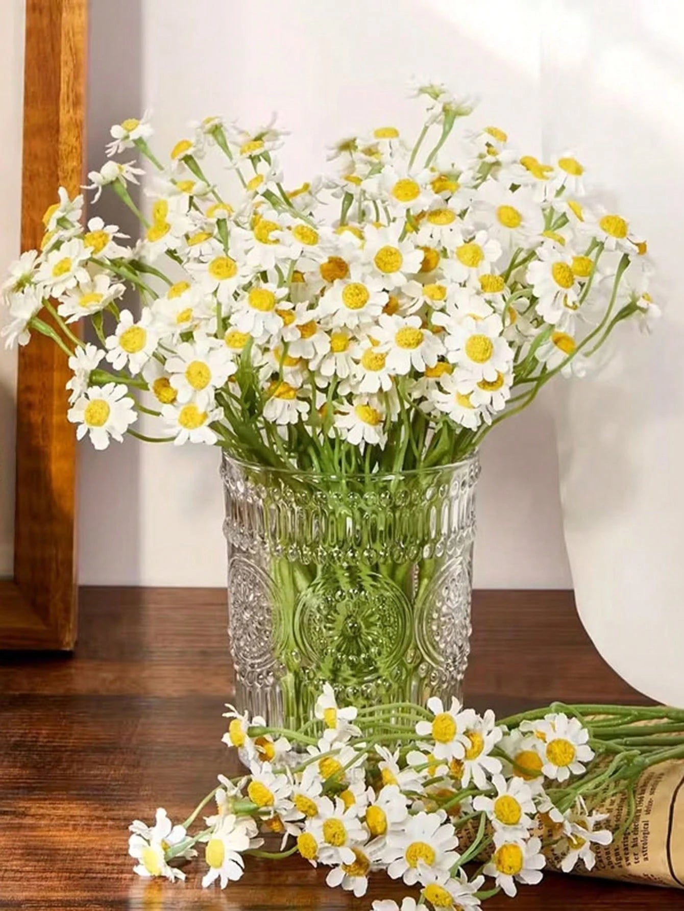 Bulk Artificial White Daisy Flowers (6 PCS Bundle) – 9.8" Faux Wildflower Stems for Spring Décor, Party Centerpieces & Home Arrangements