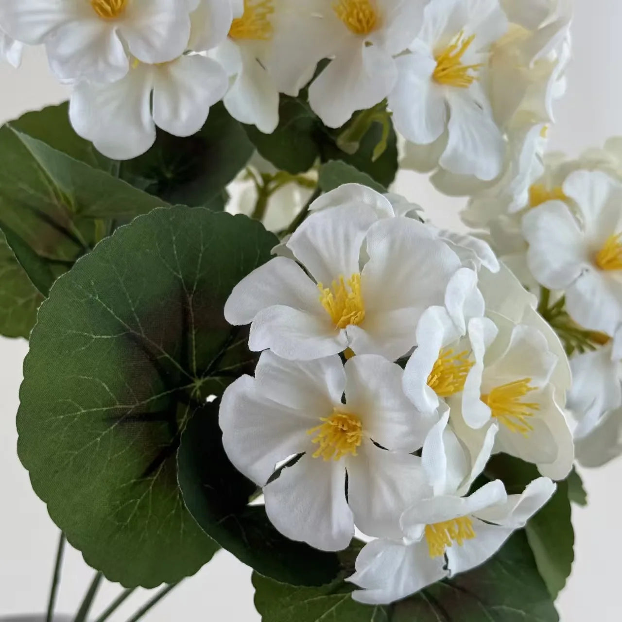 Artificial Geranium and Begonia Flowers Bulk Outdoor