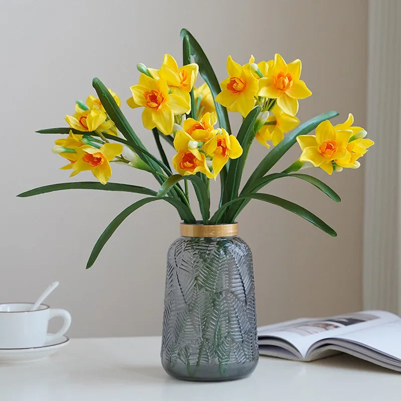 10PCS Artificial Daffodil Flowers – White & Yellow Narcissus Silk Faux Spring Flower Branches for Wedding Decor, Home Arrangement, Outdoor & Photography Props